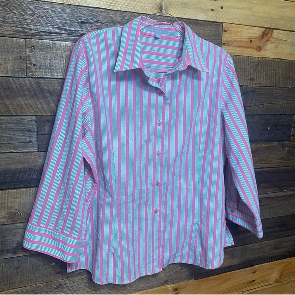 Foxcroft Fitted Pink Green Striped Seersucker 3/4 Sleeve Button Up - Picture 1 of 4